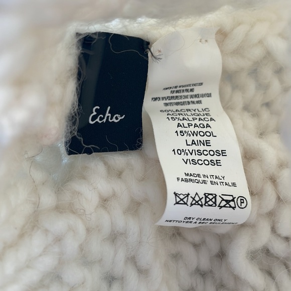 Echo Wool Alpaca Blend Hat Blue Real Fur Pom - Picture 4 of 6